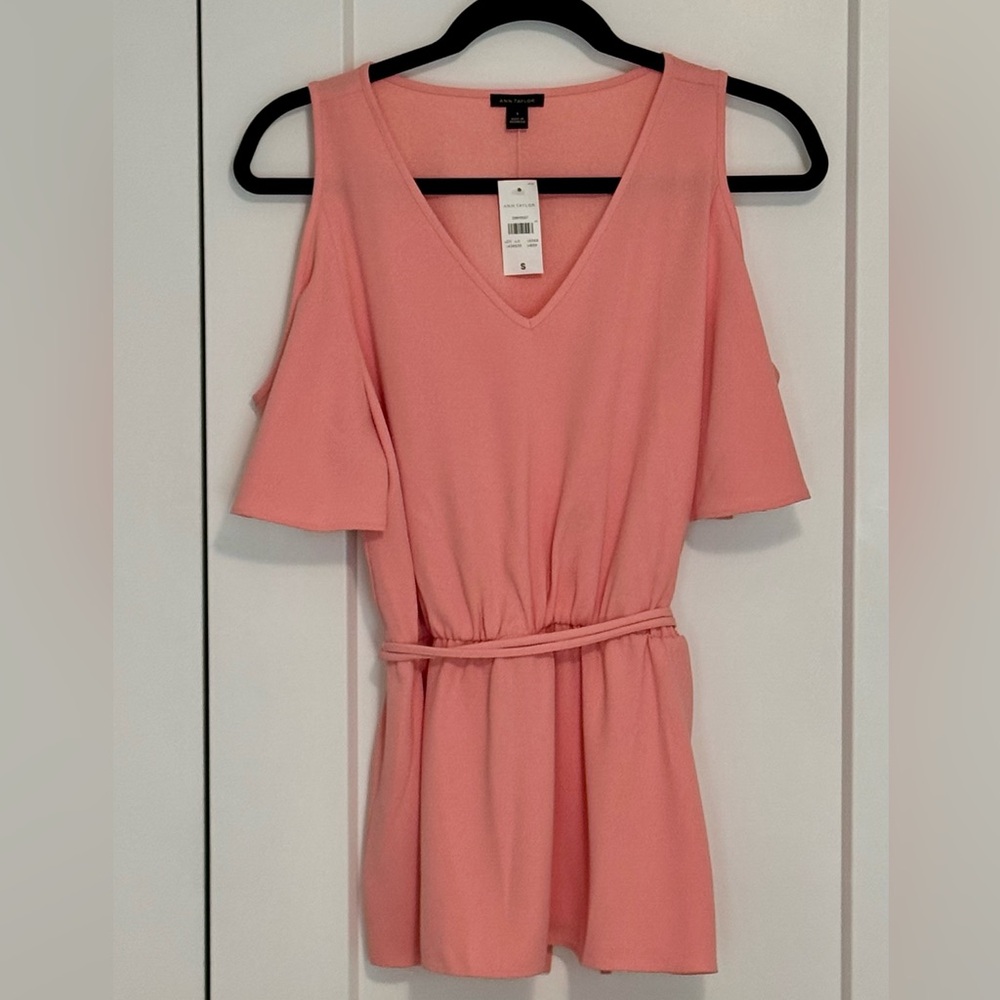 👩🏼‍🎓Great for grad parties or bridal showers! NWT
